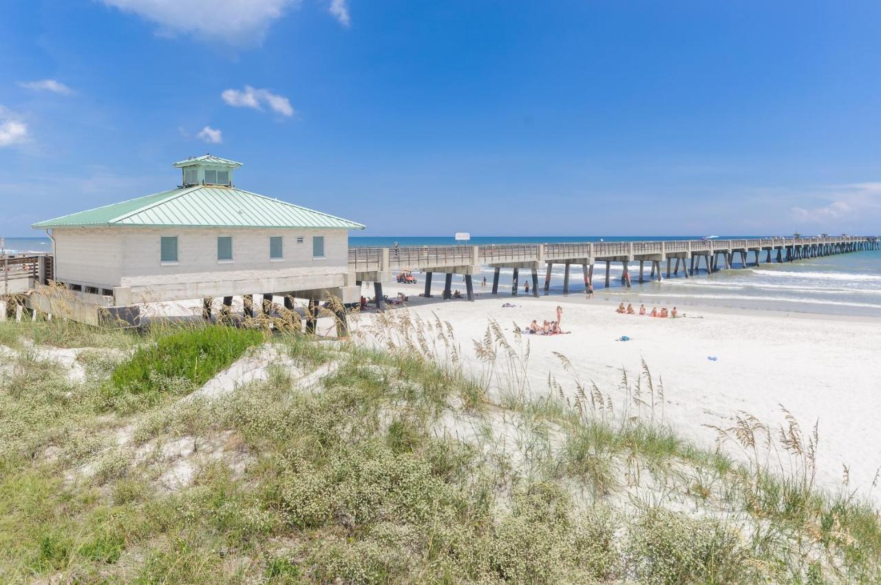Seas The Day - 4 Blocks To The Beach, Restaurant, And Bar District - Great Deck And Outdoor Space!! Jacksonville Beach Extérieur photo