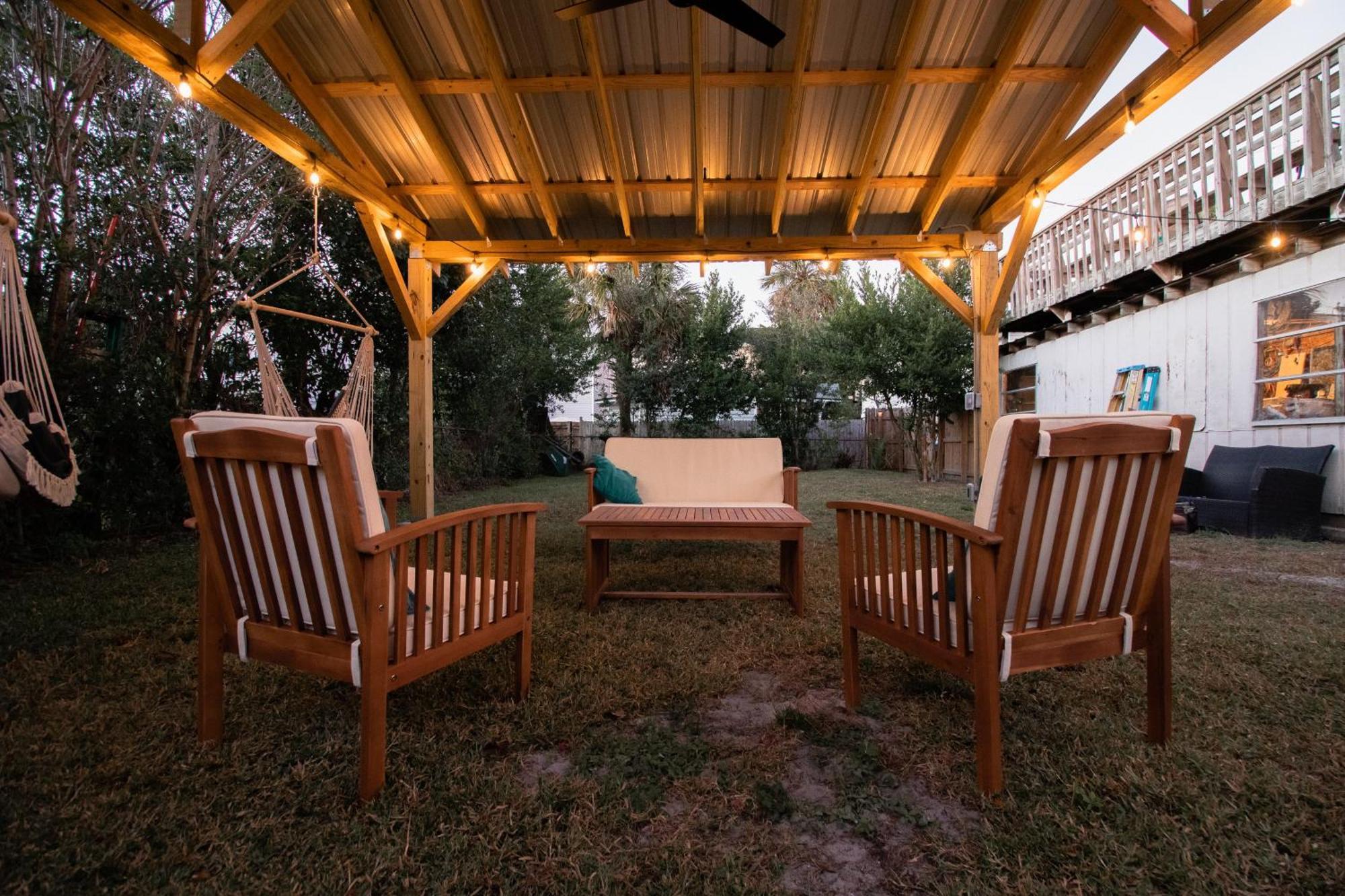 Seas The Day - 4 Blocks To The Beach, Restaurant, And Bar District - Great Deck And Outdoor Space!! Jacksonville Beach Extérieur photo